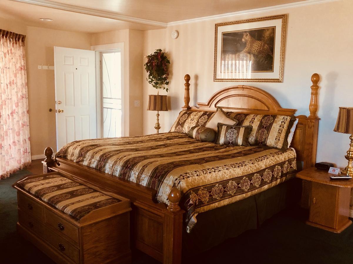 Giant Oaks Lodge Running Springs 外观 照片