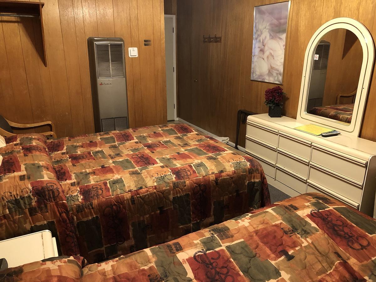 Giant Oaks Lodge Running Springs 外观 照片